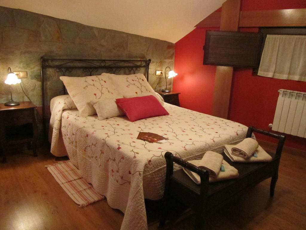 Tia Maria Bed & Breakfast Cerredo Eksteriør bilde
