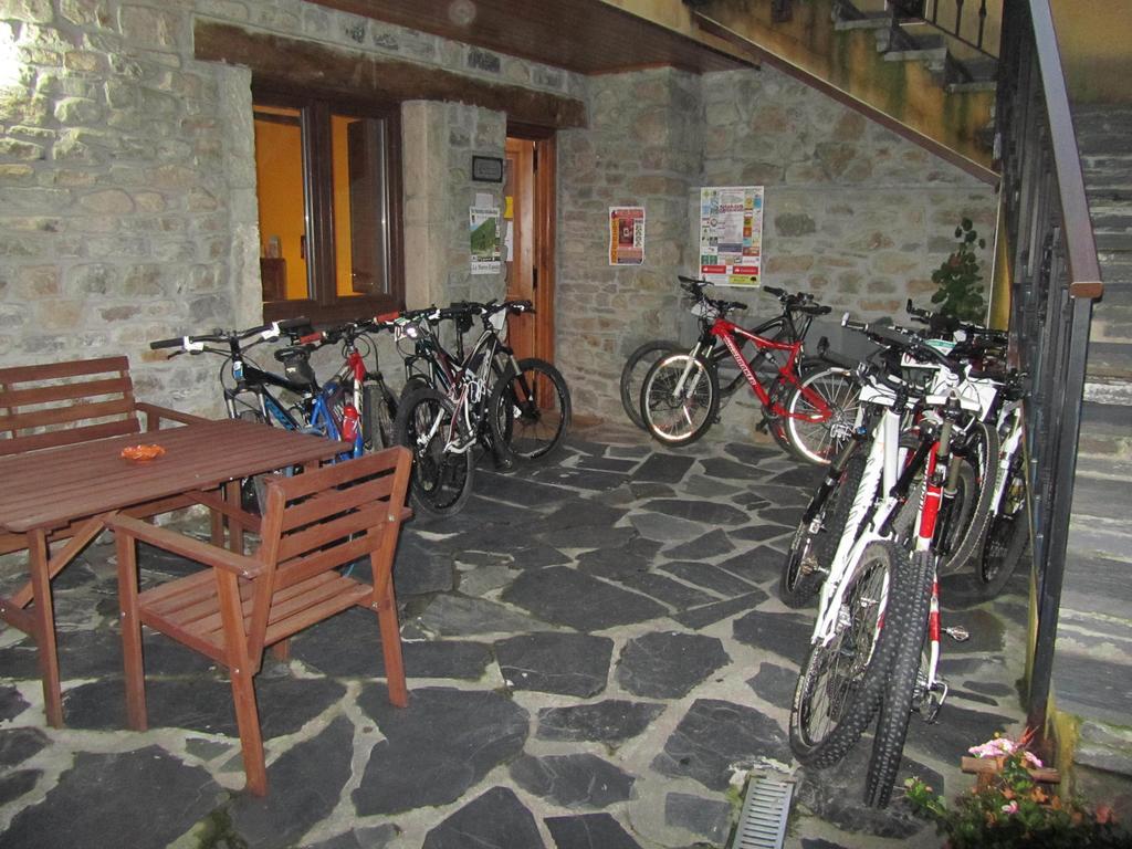 Tia Maria Bed & Breakfast Cerredo Eksteriør bilde