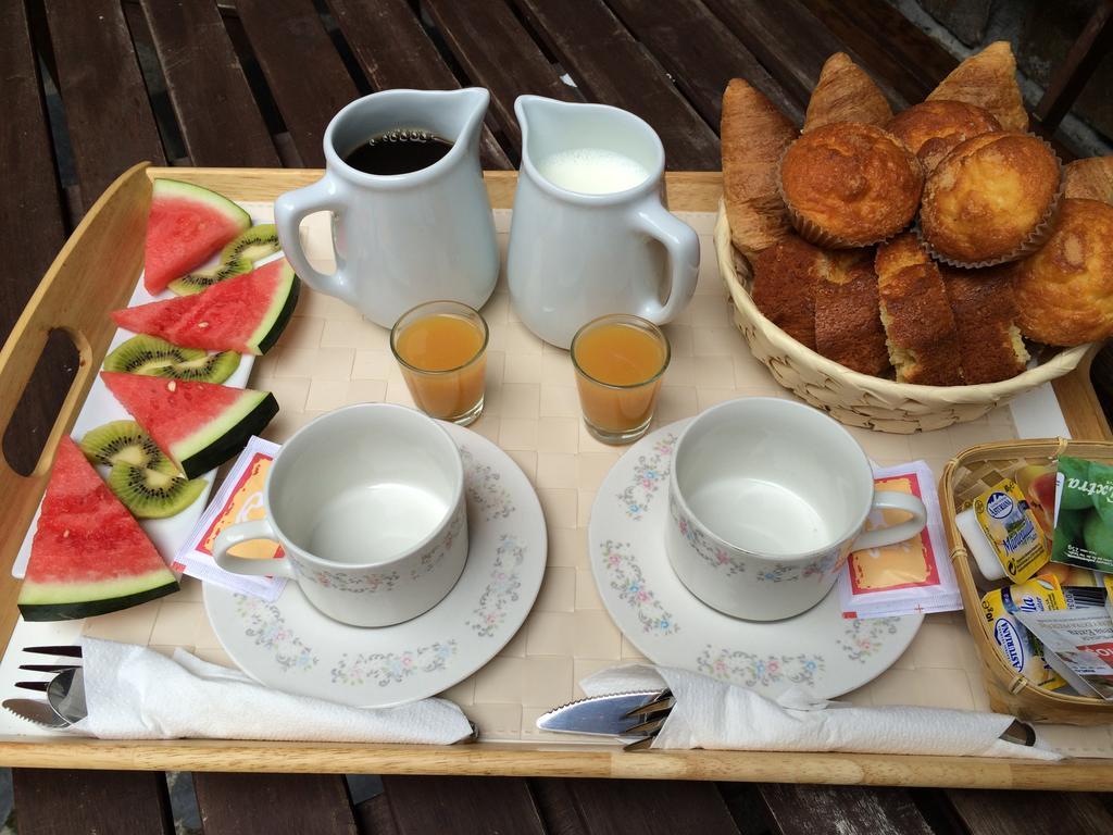 Tia Maria Bed & Breakfast Cerredo Eksteriør bilde